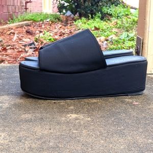 90s Style Black Platform Slides